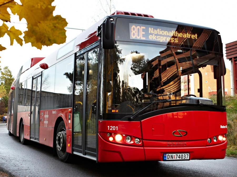  Solaris Urbino 18 Hybrid 2008 года  (фото 5 из 12)